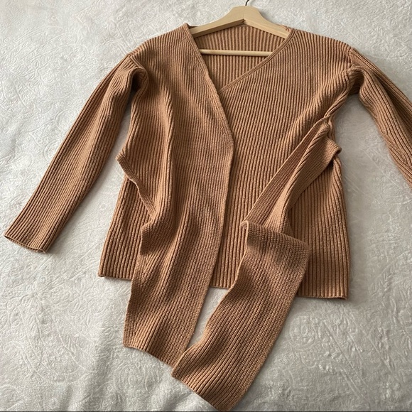 Ribbed Wrapped Front Sweater - Picture 3 of 8